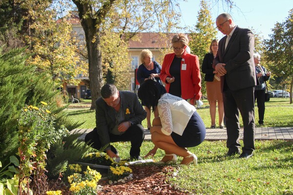 Hospice-világnapi megemlékezést tartottak az egri kórházban_2048_1365.jpg